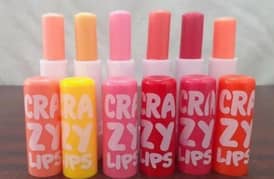 NEW  MARKET   CRAZY  LIPS  BRAND