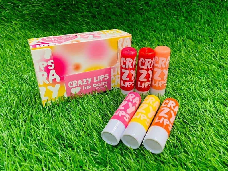 NEW  MARKET   CRAZY  LIPS  BRAND 1