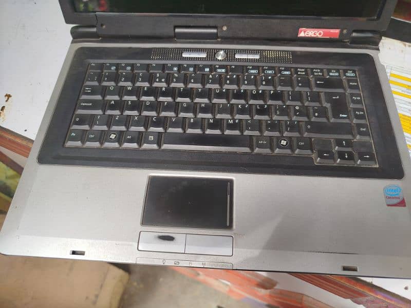 urgent sale laptop 2