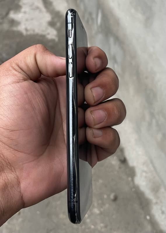 IPHONE XS DUAL PTA APPROVED 4