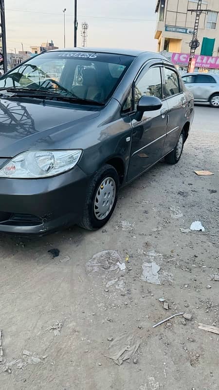 Honda City IDSI 2008 Manual 4