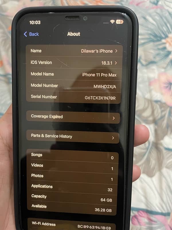 Iphone 11 pro max minor spot in display 7