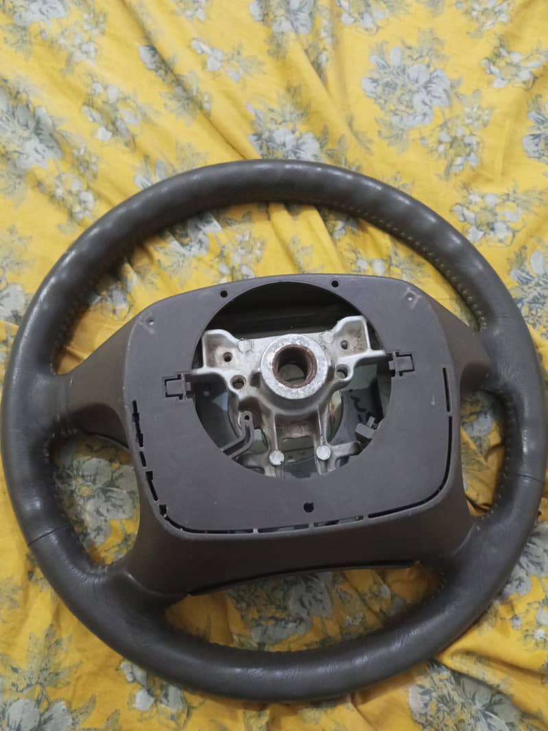 Steering wheel for vigo. Altis. Gli. Premio. Vitz 1