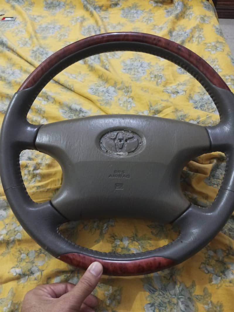 Steering wheel for vigo. Altis. Gli. Premio. Vitz 2