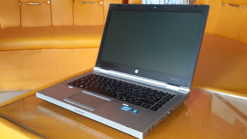 HP Elitebook 8460p Core i7 2nd Generation best for autocad / designing 2