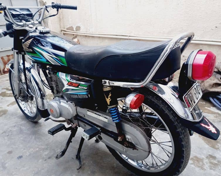 Honda 125 2022 9