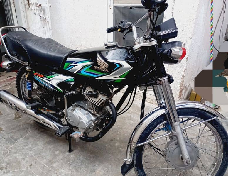 Honda 125 2022 13