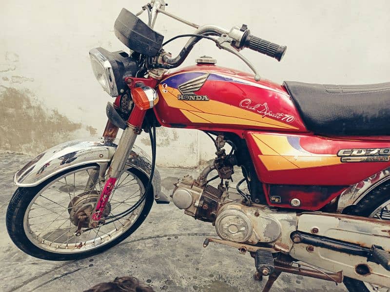 Honda CD 70 Lahore number call sms what's up 03081001515 1