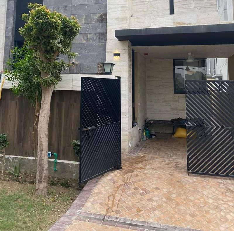 5 Marla Brand New Luxury Style House For Sale In C-Block Of DHA 9 Town Lahore At Prime Location 0