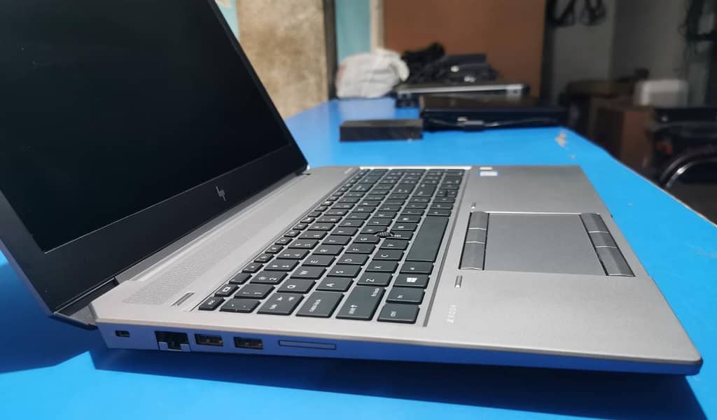 hp Zbook 15 g6 core i7 9th Gen Workstation Graphic 3