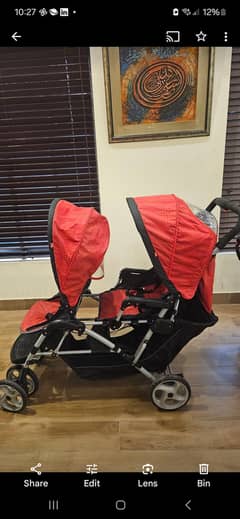 Imported Double Stroller in Excellent Condition – Great for Twins o