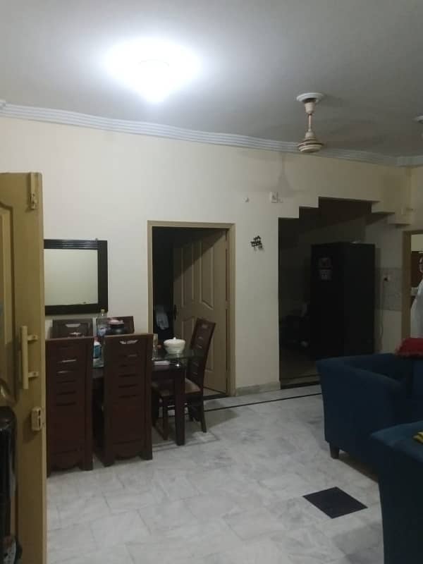 Double Storey 240 Square Yards House Available In Gulshan-e-Iqbal - Block 3 For sale 33