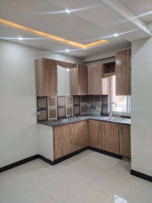 PHA i-11 Flat for Rent contact only family 1