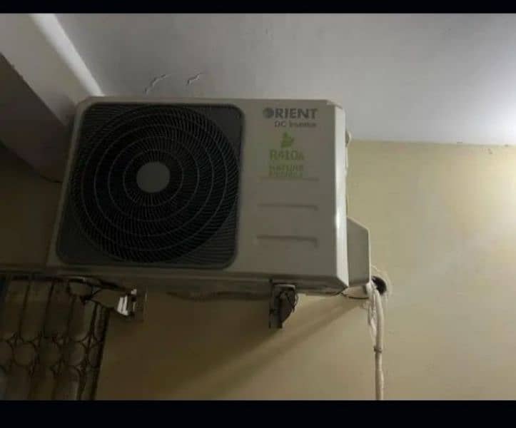 Orient 1.5 ton DC inverter heat and cool 2