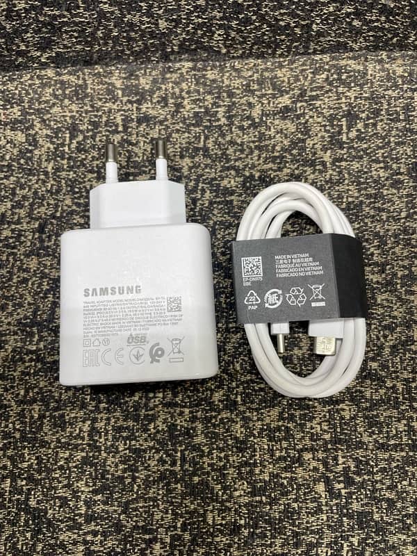 SAMSUNG S25 ULTRA KA 100% ORIGINAL CHARGER HY 0