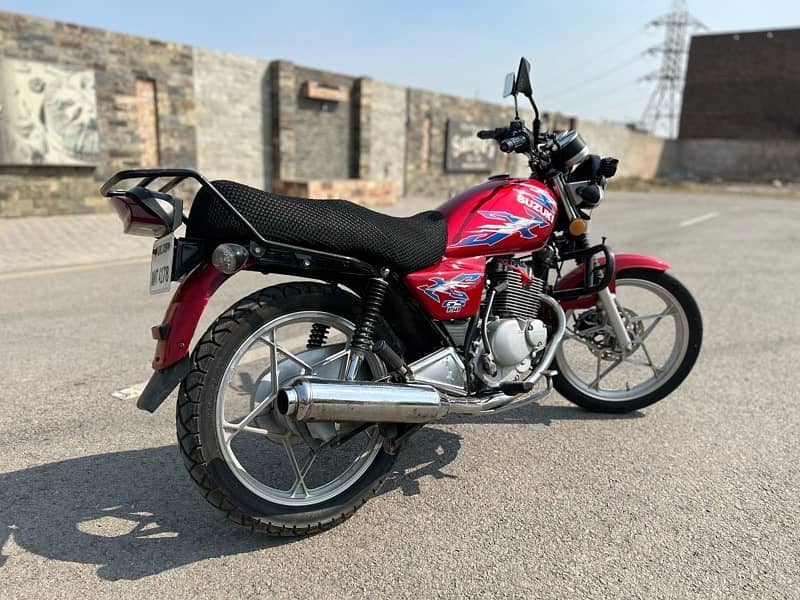 SUZUKI 150 Special Edition GS 150 7