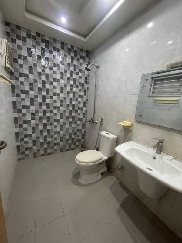 10 Marla upper portion for Rent in G-13/4 1