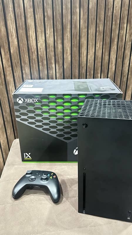 Xbox series X 1TB 4