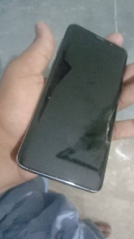 I'm silng my phone Samsung Galaxy S9 plus panel not working 3