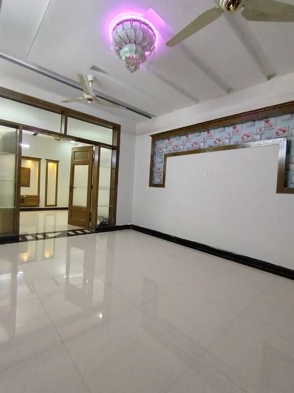 10 Marla upper portion for Rent in G-13/3 0