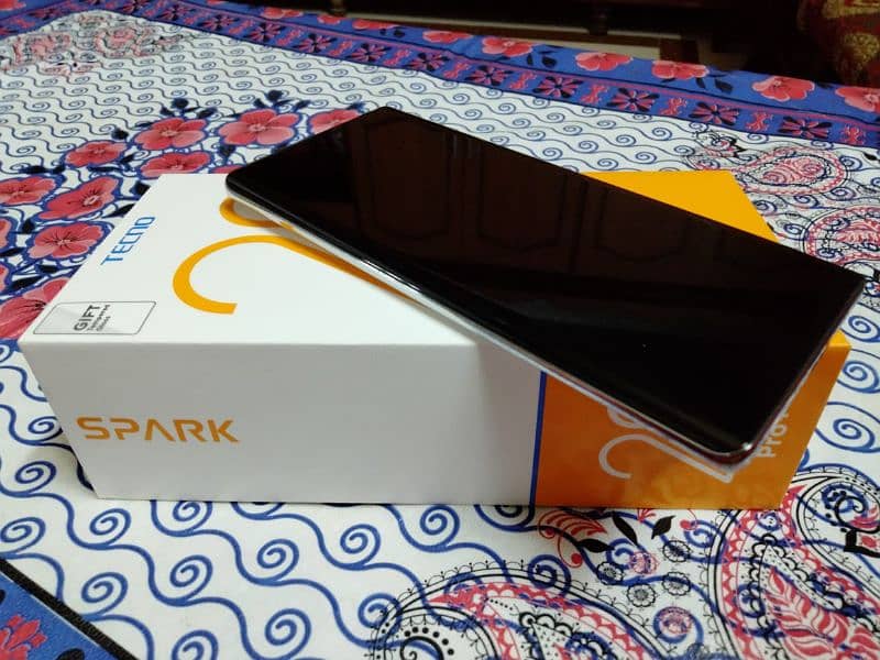 tecno spark 20 pro plus. . 16/256 2