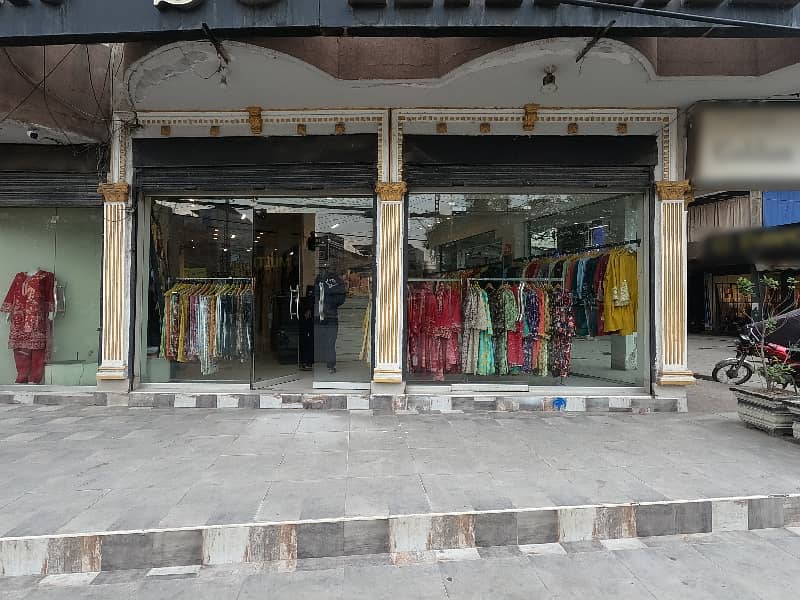 Corner In Gulshan-E-Ravi Building For Sale Sized 1800 Square Feet 2