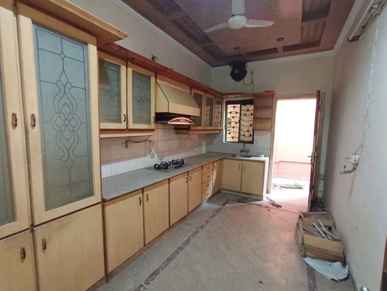 6 Marla House For rent In Johar Town Johar Town 2