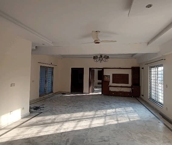 Ideal 1 Kanal Upper Portion Has Landed On Market In Cantt, Cantt 0