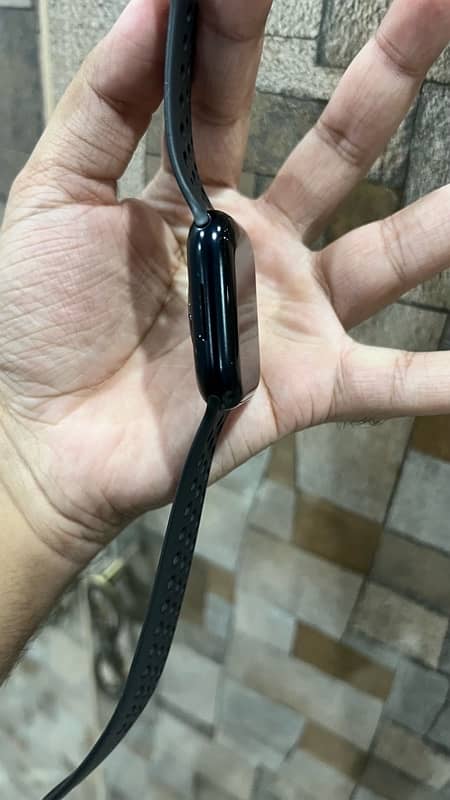 Apple Watch Series 7 45mm Nike edition 2