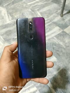 oppo f11 pro all ok box charger sab kuch sath ha condition 10 by 7