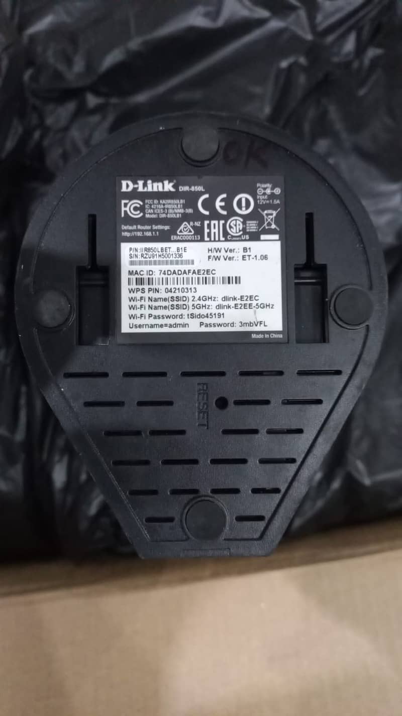 D-link DIR-850L | Routers | Wifi Device For Sale 1