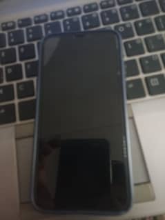 iPhone x back crack and camera not working 256 GB battery health 98