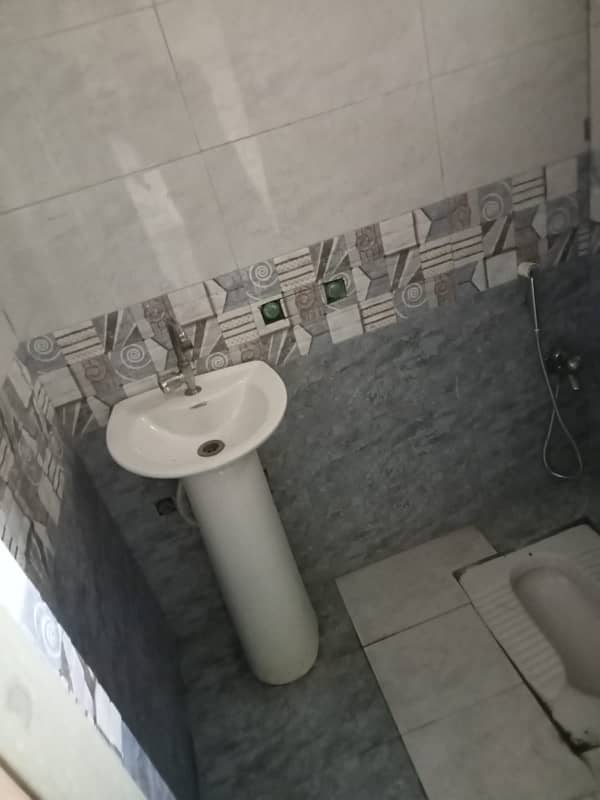 1 Bedroom with Attatch Bathroom for rent in Sunny Park for Bachelor (Student + Job holder) 2