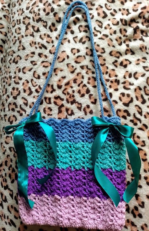 cute crochet shoulder bag 1