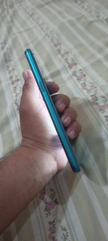 Realme 5i For Sale 4GB 64GB 7