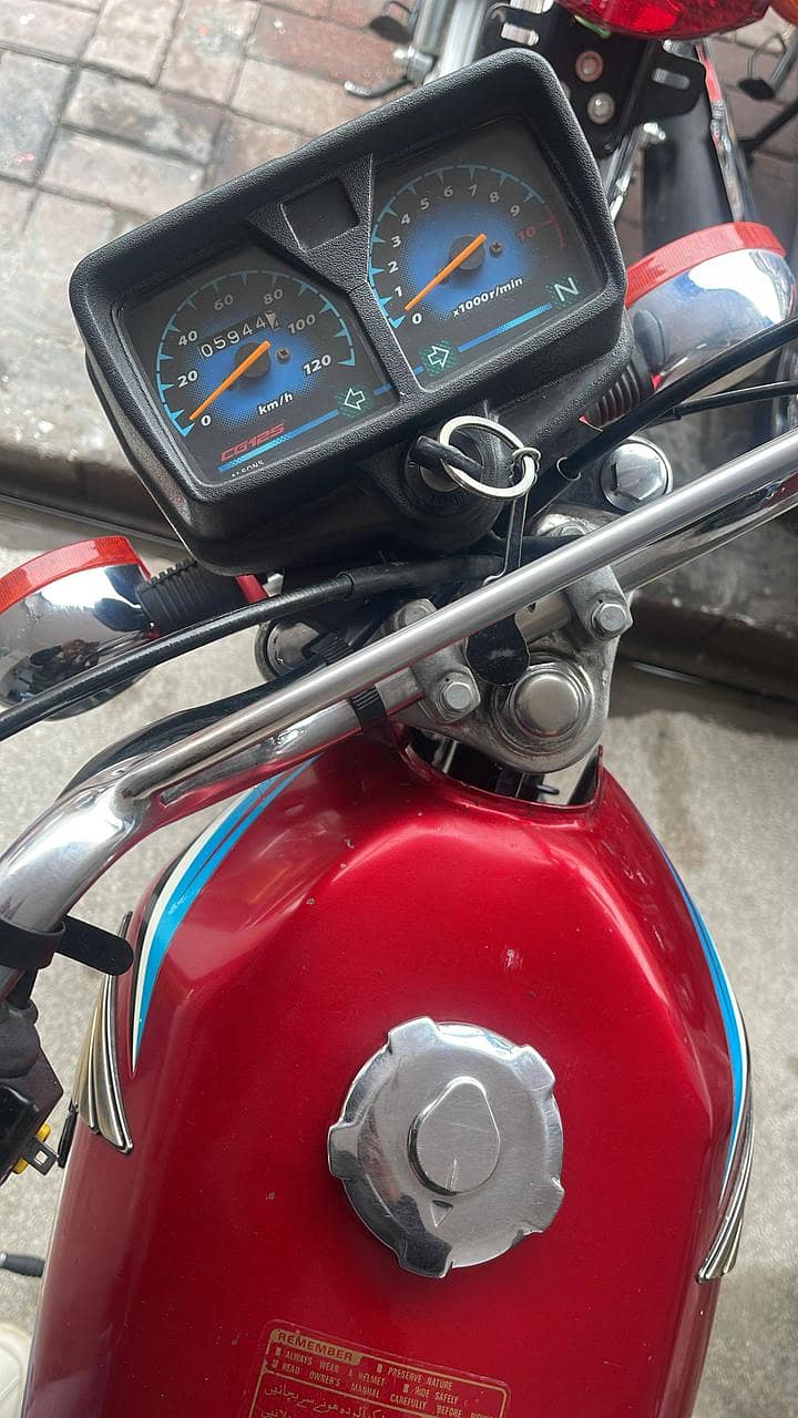 Honda CG 125 2017 3