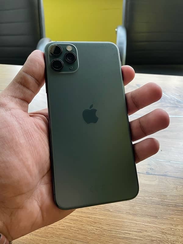 iphone 11 pro max 2