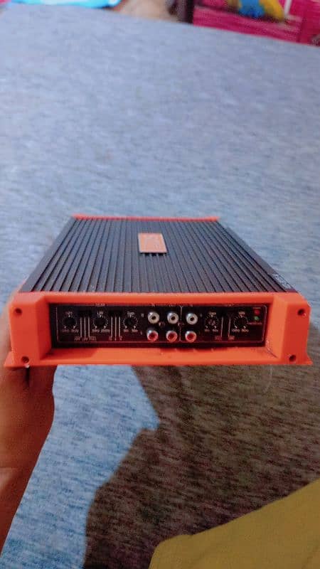 DS AMPLIFIER 4 CHANNEL 1