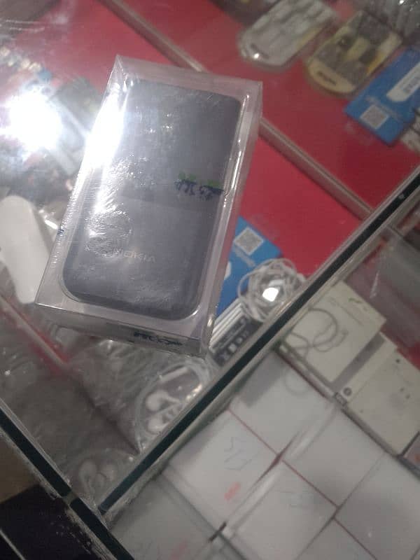 Nokia 2720flip dual sim box pack pta prove 0