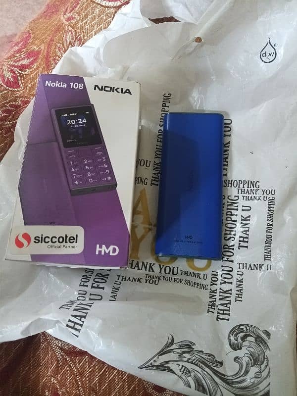 Nokia 108 2024 model 10 /9 hay no chat only call 1