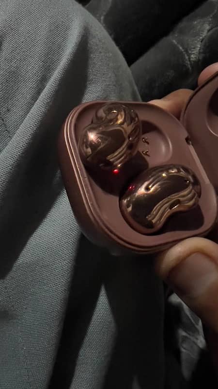 Samsung Galaxy Buds live(ANC) 3