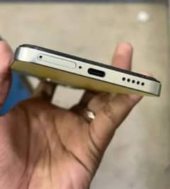 Vivo V25e / 8+8 128 GB / Dual Sim / Mint Condition