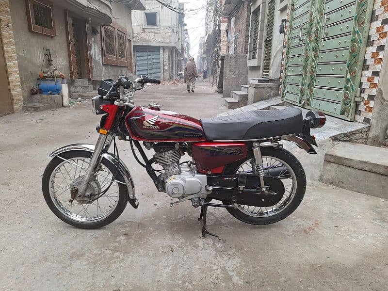 Honda 125 16 model 2