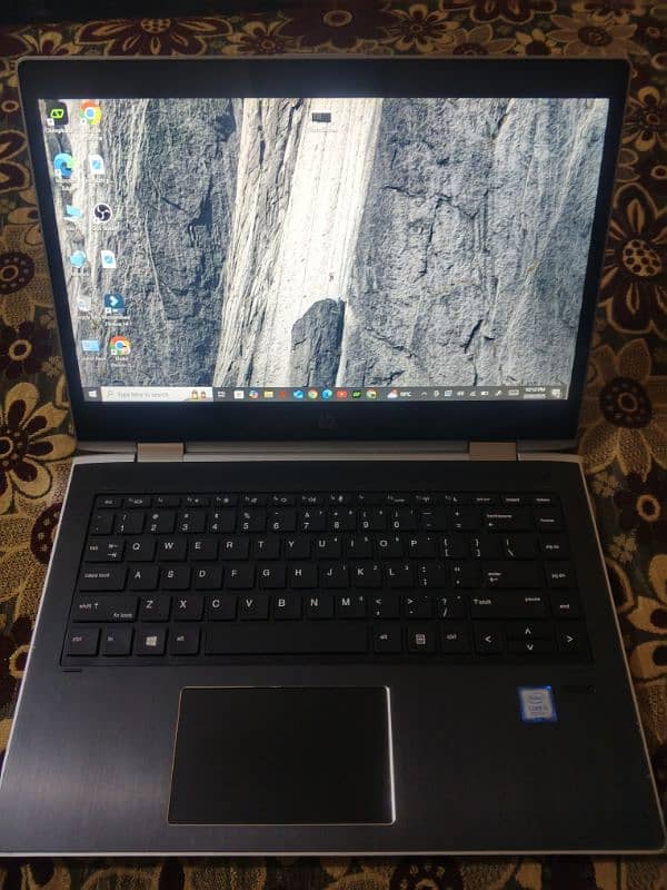 Hp core i5 8 generation 8/256 touch 3