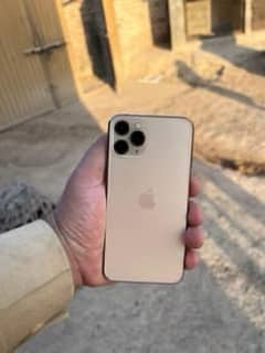 iphone 11pro max gold colour