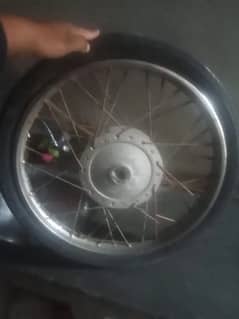 honda 125 tyre + rim with hub good condition 0/3/2/9/8/1/6/4/9/3/2