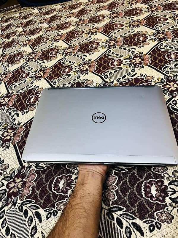 Dell Latitude 6440 8GB RAM 256GB ROM 4