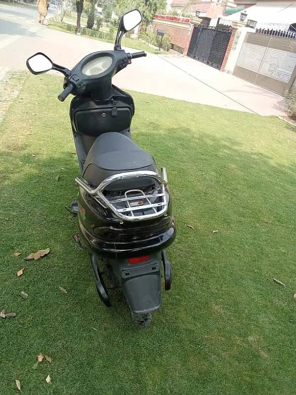 Gallop Sport And Power Electric Scooty Chargeable Bike 5