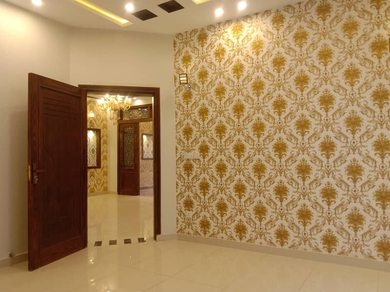 Ideal House Is Available For sale In Lahore 6