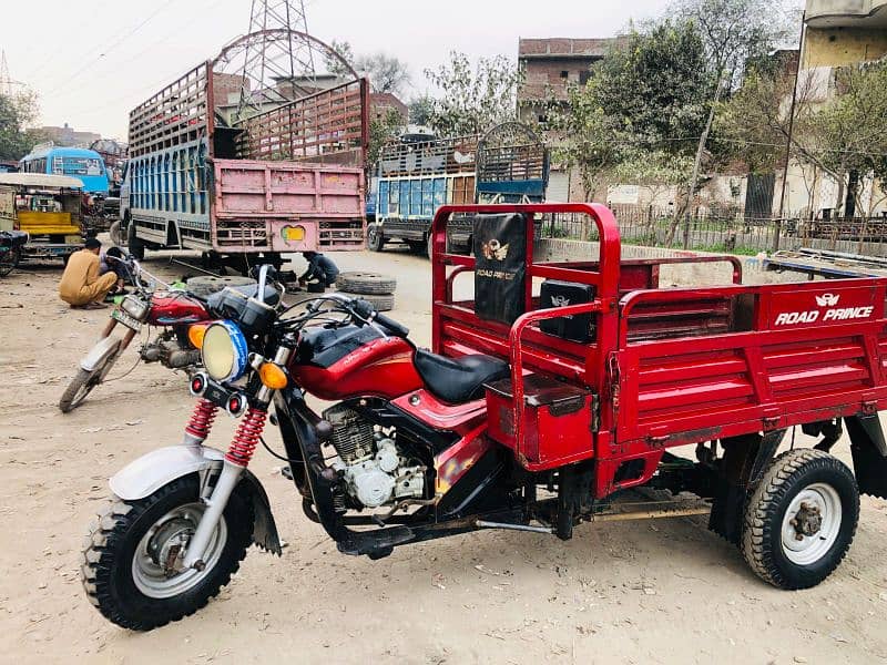 road Prince 150cc loader rickshaw risksh 5